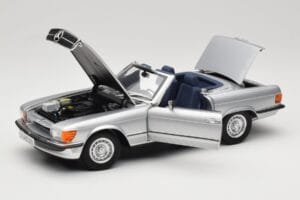 Mercedes R107 380 SL Silver Norev 1:18 183725 Diecast — photo 2 of 8