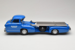 Mercedes Renntransporter Blaues Wunder iScale 1:18 118000000006-P1 Diecast — photo 3 of 6