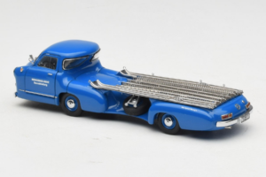Mercedes Renntransporter Blue Wonder CMC 1:43 M-036K Diecast — photo 7 of 8