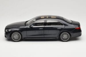Mercedes S-Class W223 AMG Line Anthracite Blue Norev 1:18 183800 Diecast — photo 4 of 8