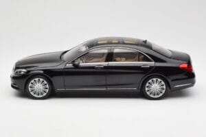 Mercedes S-Class W222 Black Metallic Norev 1:18 183480 Diecast — photo 4 of 8