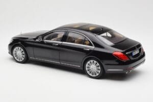 Mercedes S-Class W222 Black Metallic Norev 1:18 183480 Diecast — photo 7 of 8