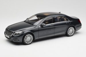 Mercedes S-Class W222 Blue Anthracite Metallic Norev 1:18 B66960157 Diecast