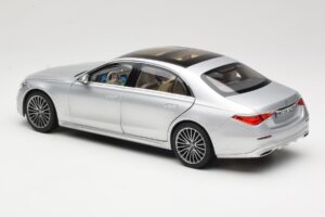 Mercedes S-Class W223 AMG Line Brilliant Silver Norev 1:18 183805 Diecast — photo 7 of 8