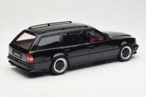 Mercedes 300 TE AMG S124 Black Otto 1:18 OT147 Resin — photo 2 of 6