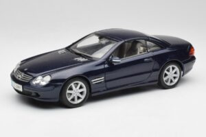 Mercedes SL 500 R230 Blue Maisto 1:18 B66962126 Diecast