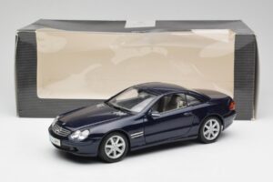 Mercedes SL 500 R230 Blue Maisto 1:18 B66962126 Diecast — photo 8 of 8