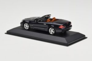 Mercedes SL R230 Black Minichamps 1:43 B66961922 Diecast — photo 3 of 4