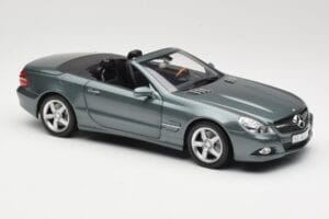 Mercedes SL R230 Amiant Green Minichamps 1:18 B66962389 Diecast — photo 6 of 8