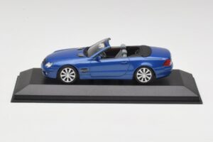 Mercedes SL R230 Tanzanite Blue Minichamps 1:43 B66962250 Diecast