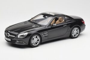 Mercedes SL R231 Magnetite Black Metallic Norev 1:18 B66960107 Diecast — photo 3 of 9