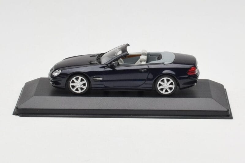 Mercedes SL500 R129 Dark Blue Metallic Minichamps 1:43 Mercedes SL500 R129 Dark Blue Metallic Minichamps 1:43 SL001 Diecast