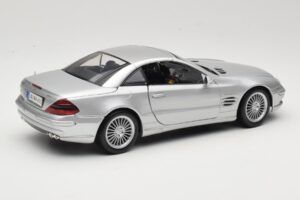 Mercedes SL55 AMG R230 Silver Maisto 1:18 36894 Diecast — photo 3 of 8