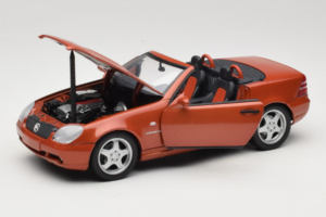 Mercedes SLK R170 230 AMG Orange Metallic Minichamps 1:18 B66005227 Diecast — photo 2 of 9