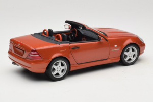 Mercedes SLK R170 230 AMG Orange Metallic Minichamps 1:18 B66005227 Diecast — photo 3 of 9