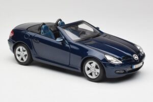Mercedes SLK R171 Blue Maisto 1:18 B66962190 Diecast — photo 6 of 8