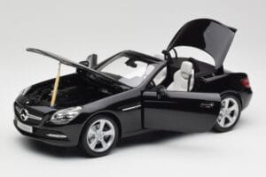 Mercedes SLK R172 Magnetite Black Minichamps 1:18 B66960514 Diecast — photo 2 of 8
