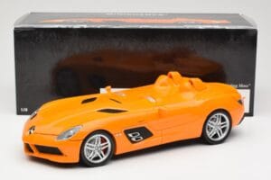 Mercedes SLR McLaren C199 Stirling Moss AMG Solarbeam Metallic Minichamps 1:18 100038400 Diecast — photo 8 of 8