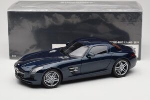 Mercedes SLS AMG C197 Blue Metallic Minichamps 1:18 100039021 Diecast — photo 8 of 8