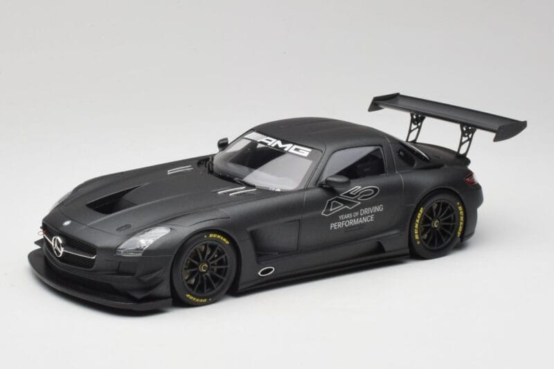 Mercedes AMG SLS C197 GT3 45 Years of Driving Performance Minichamps 1:18 151133100 Diecast