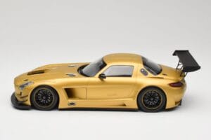 Mercedes AMG SLS C197 GT3 Street Gold Minichamps 1:18 151113106 Diecast — photo 3 of 6