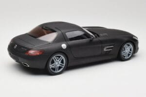 Mercedes SLS AMG C197 Matte Black Minichamps 1:18 100039027 Diecast — photo 3 of 8