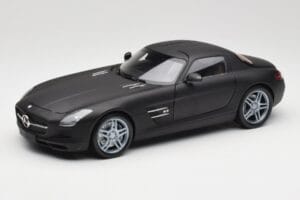 Mercedes SLS AMG C197 Matte Black Minichamps 1:18 100039027 Diecast
