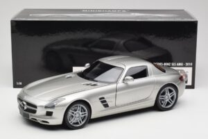 Mercedes SLS AMG C197 Matt Silver Minichamps 1:18 100039029 Diecast — photo 8 of 8