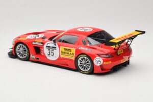Mercedes SLS AMG GT3 #35 T. Heyer / T. Jager 24 Hours of Spa 2011 Minichamps 1:18 B66960196 Diecast — photo 5 of 6