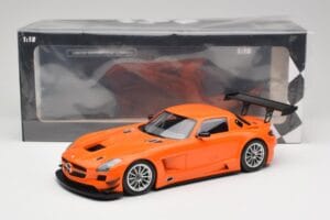 Mercedes SLS AMG GT3 C197 Street Orange Minichamps 1:18 151113105 Diecast — photo 6 of 6
