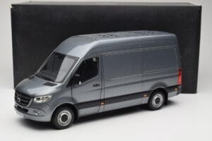 Mercedes Sprinter W907 Panel Van Selenite Grey Metallic Norev 1:18 B66004163 Diecast — photo 8 of 8