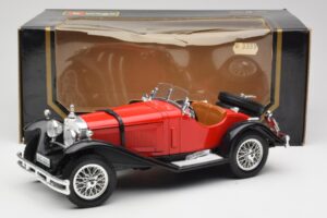 Mercedes SSK Red & Black Bburago 1:18 3009-M1 Diecast — photo 6 of 6