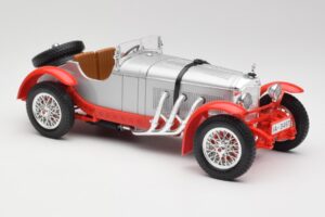 Mercedes SSK Silver & Red Bburago 1:18 3009-M2 Diecast — photo 4 of 6