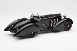 Mercedes SSK Trossi The Black Prince CMC 1:18 M-225 Diecast — photo 2 of 6