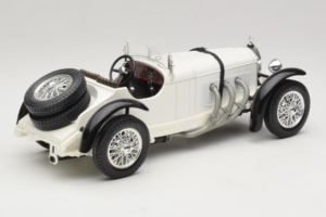 Mercedes SSK White Bburago 1:18 3009-P3 Diecast — photo 2 of 6