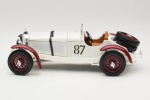 Mercedes SSKL #87 R. Caracciola White 1931 Bburago 1:18 3002-P1 Diecast — photo 3 of 6