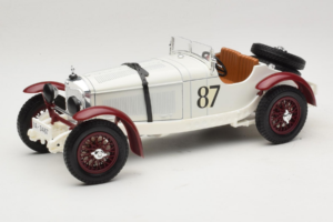 Mercedes SSKL #87 R. Caracciola White 1931 Bburago 1:18 3002-P1 Diecast