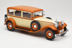 Mercedes Type Nurburg W08 460/460K Beige MCG 1:18 MCG18034 Diecast — photo 4 of 6