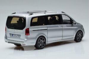 Mercedes V-Class V260 AMG Line Silver Norev 1:18 183871 Diecast — photo 3 of 10