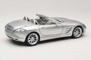 Mercedes Vision SLR Roadster Silver Maisto 1:18 B66962107 Diecast — photo 3 of 8