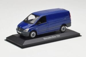 Mercedes Vito Atlantis Blue Minichamps 1:43 B66960525 Diecast — photo 2 of 4