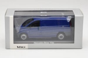 Mercedes Vito Atlantis Blue Minichamps 1:43 B66960525 Diecast — photo 4 of 4