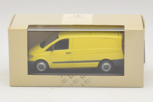 Mercedes Vito W638 Yellow Minichamps 1:43 B67871200-R1 Diecast — photo 4 of 4