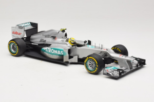 Mercedes W03 #8 N. Rosberg Mercedes AMG Petronas 2012 Minichamps 1:18 110120008 Diecast — photo 4 of 7