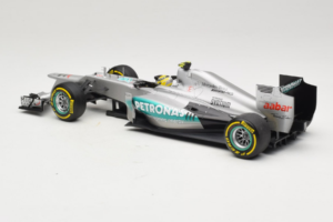 Mercedes W03 #8 N. Rosberg Mercedes AMG Petronas 2012 Minichamps 1:18 110120008 Diecast — photo 5 of 7