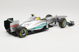 Mercedes W03 #8 N. Rosberg Mercedes AMG Petronas Showcar 2012 Minichamps 1:18 110120078 Diecast — photo 2 of 7