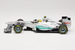Mercedes W03 #8 N. Rosberg Mercedes AMG Petronas Showcar 2012 Minichamps 1:18 110120078 Diecast — photo 3 of 7