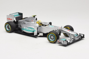 Mercedes W03 #8 N. Rosberg Mercedes AMG Petronas Showcar 2012 Minichamps 1:18 110120078 Diecast — photo 4 of 7