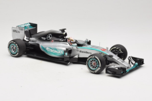 Mercedes W06 #44 L. Hamilton Mercedes AMG Petronas Australian Grand Prix Winner 2015 Minichamps 1:18 110150044 Diecast — photo 4 of 7