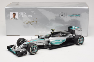 Mercedes W06 #6 N. Rosberg Mercedes AMG Petronas Australian Grand Prix 2015 Minichamps 1:18 110150006 Diecast — photo 7 of 7